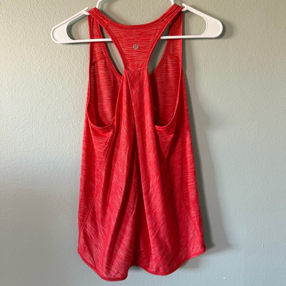 Lululemon Essential Tank Heathered True Red Size 6 - Picture 4 of 6